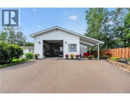 2pc Bathroom - 16 Briarlea Drive, Moncton, NB E1G2E9 Photo 9