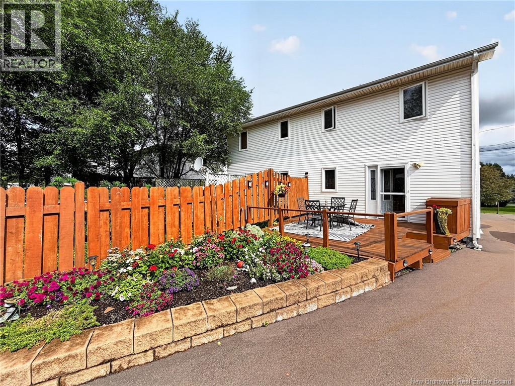 16 Briarlea Drive - 5