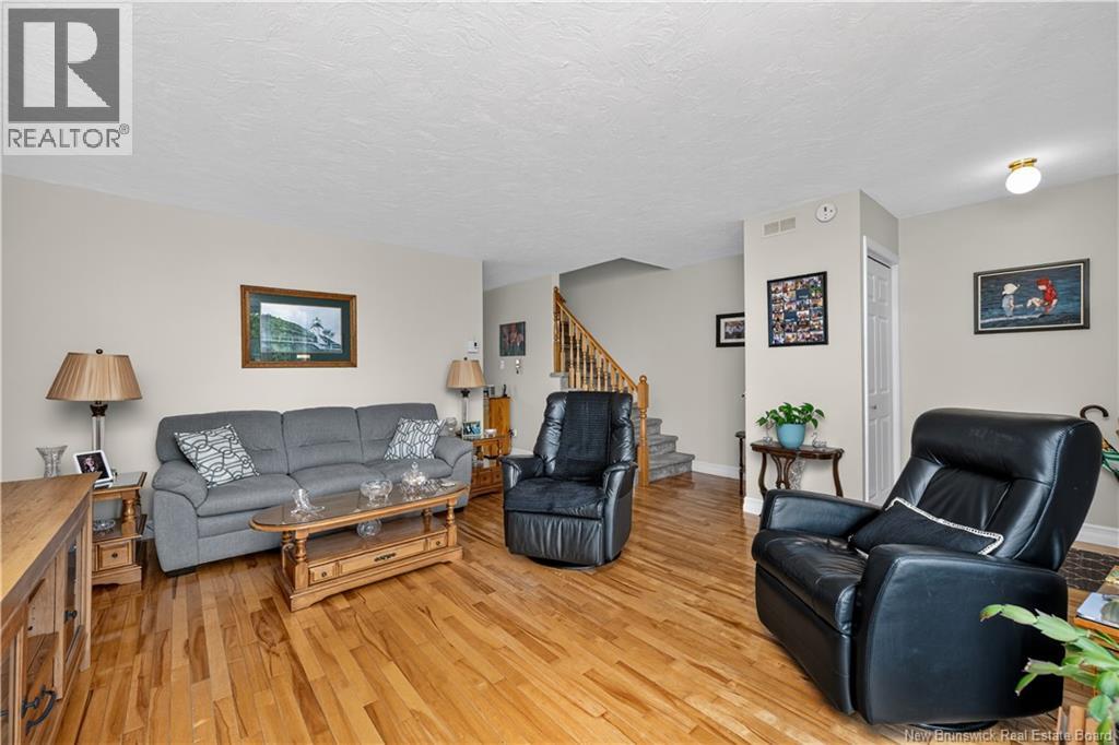 16 Briarlea Drive - 12