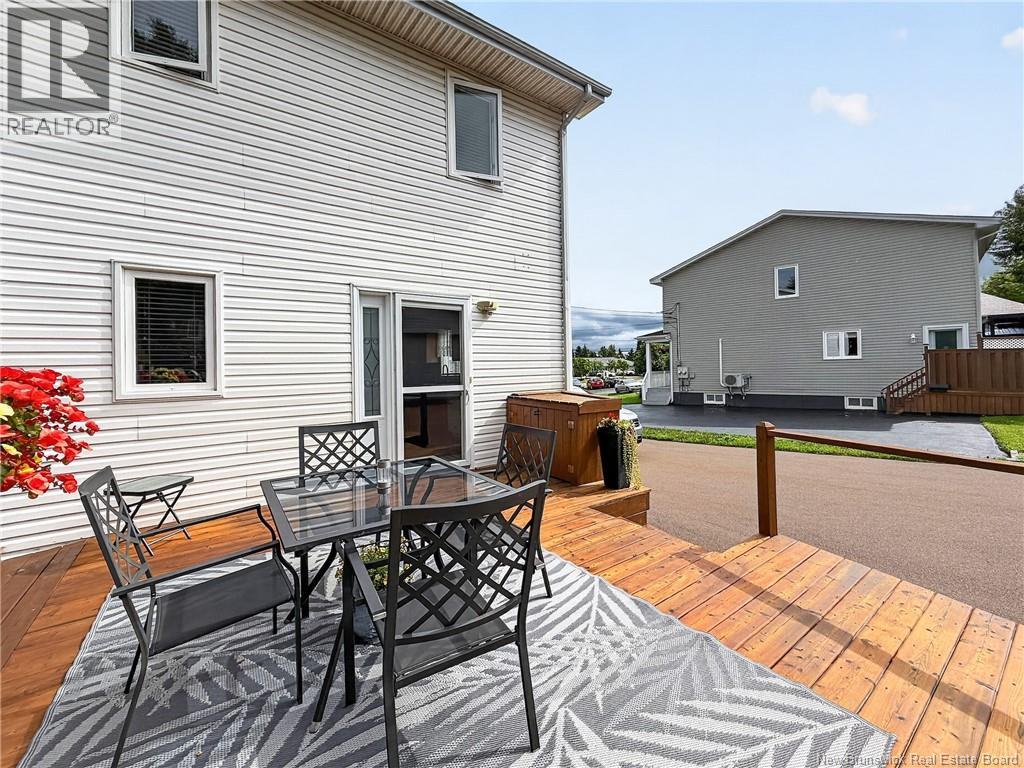16 Briarlea Drive - 6