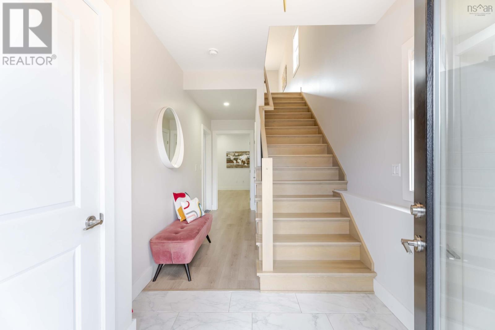 Property 2 of 41 of 92 Puncheon Way