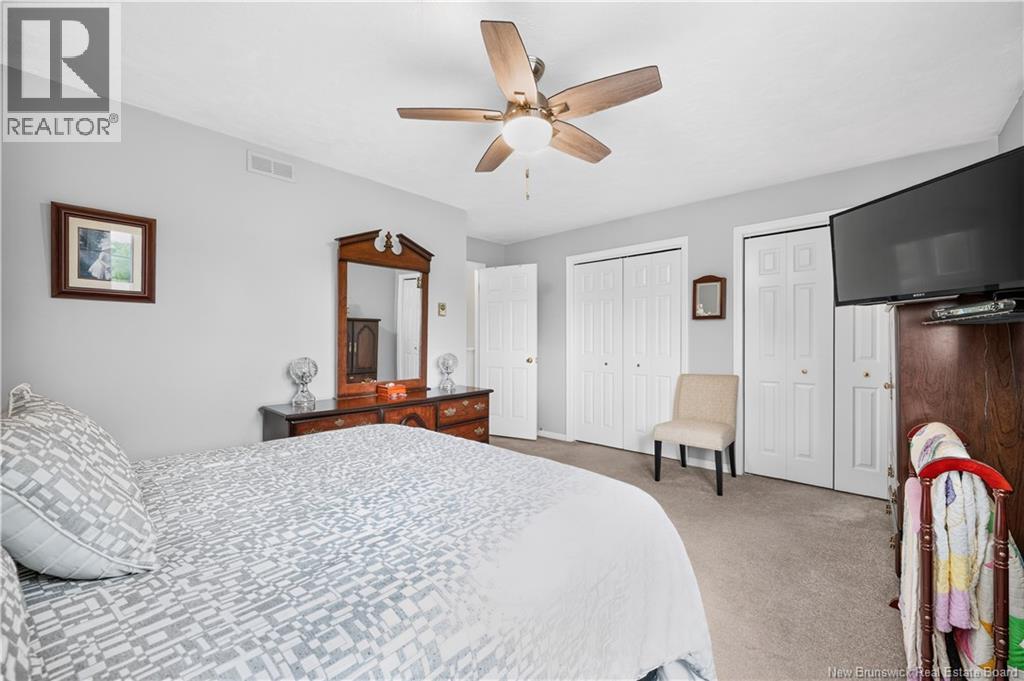16 Briarlea Drive - 25