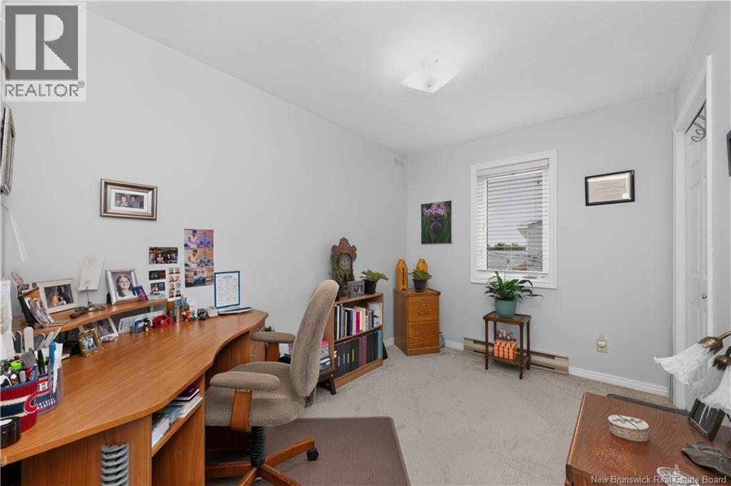 16 Briarlea Drive - 28
