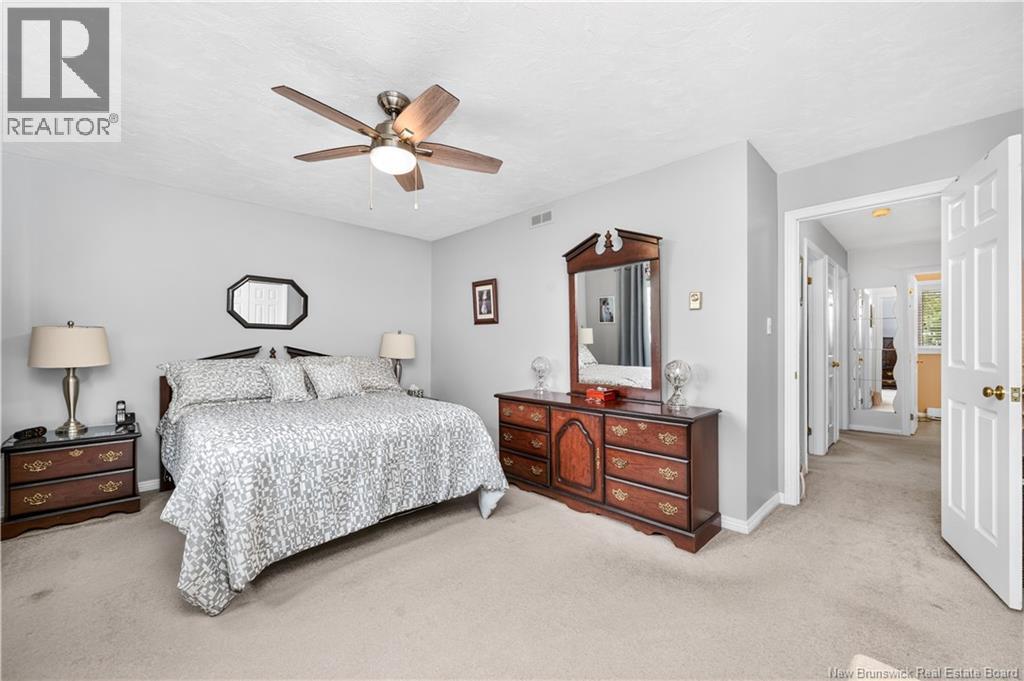 16 Briarlea Drive - 27