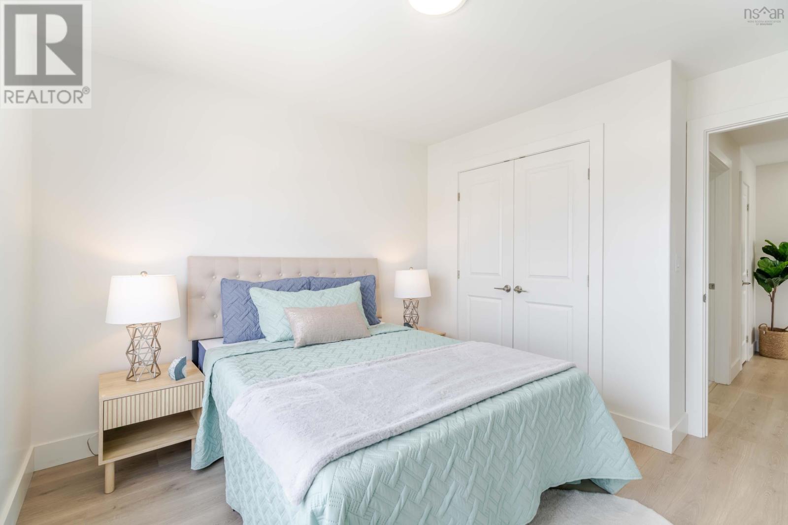Property 25 of 41 of 92 Puncheon Way