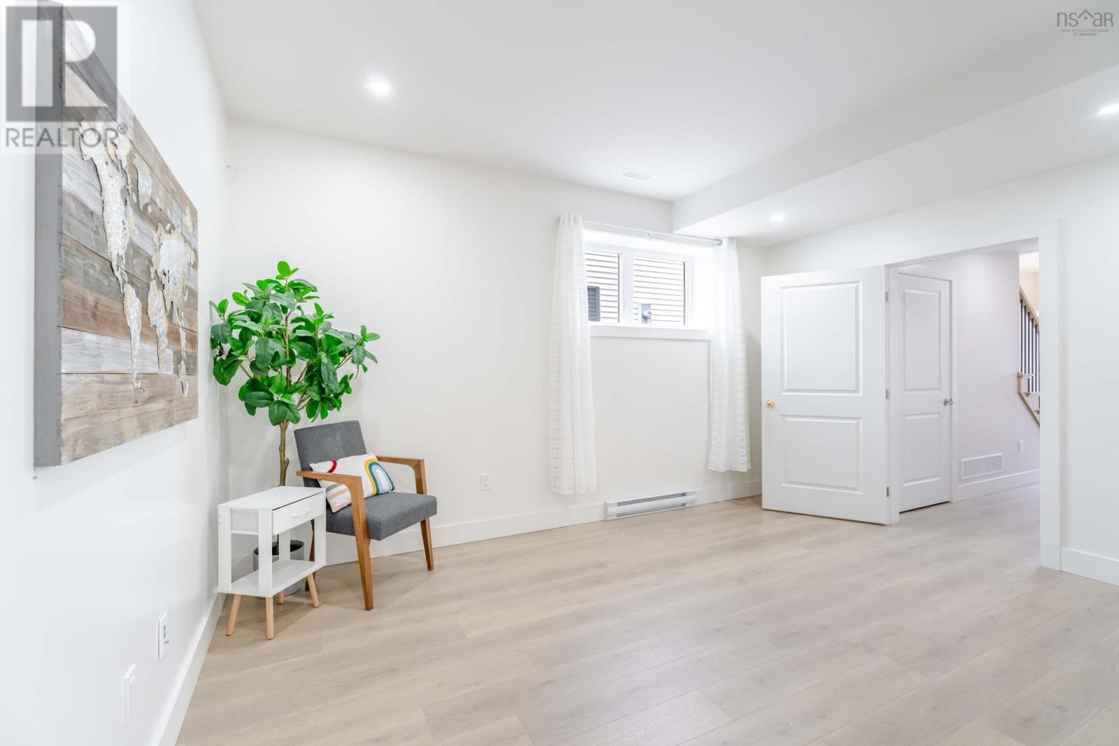 Property 30 of 41 of 92 Puncheon Way