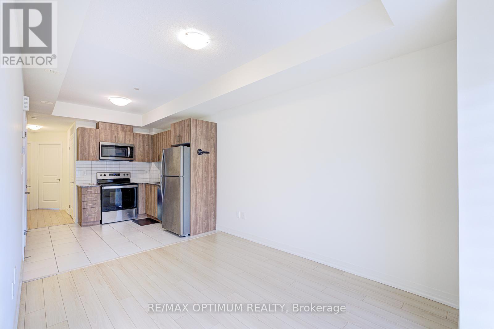 #4 235 MCLEVIN AVENUE - 6