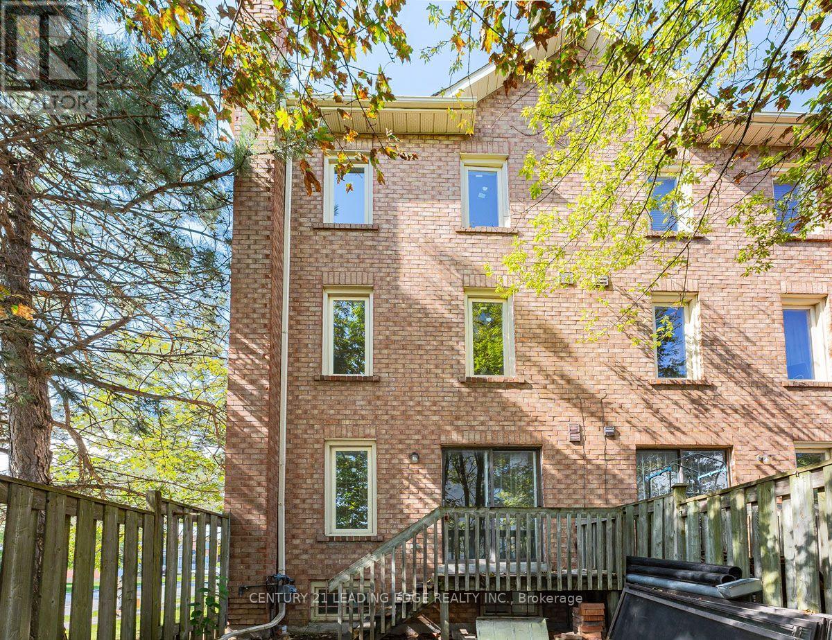 #1 3 REIDMOUNT AVENUE - 23
