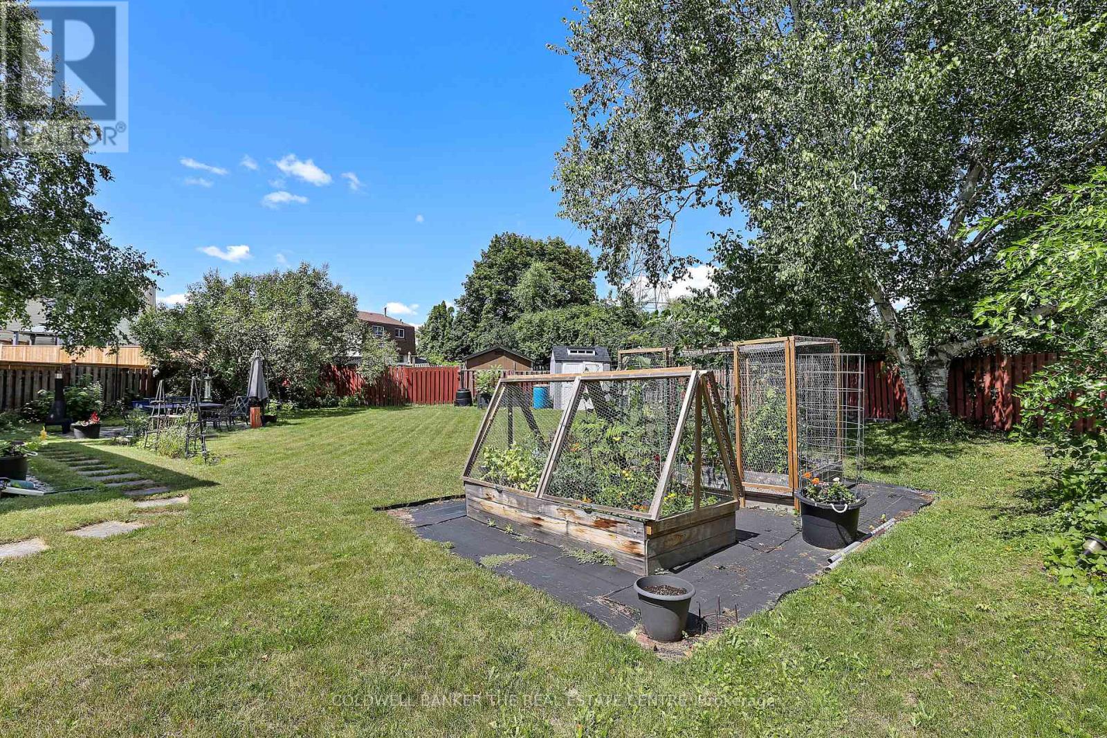 404 BURNLEY COURT - Image 33