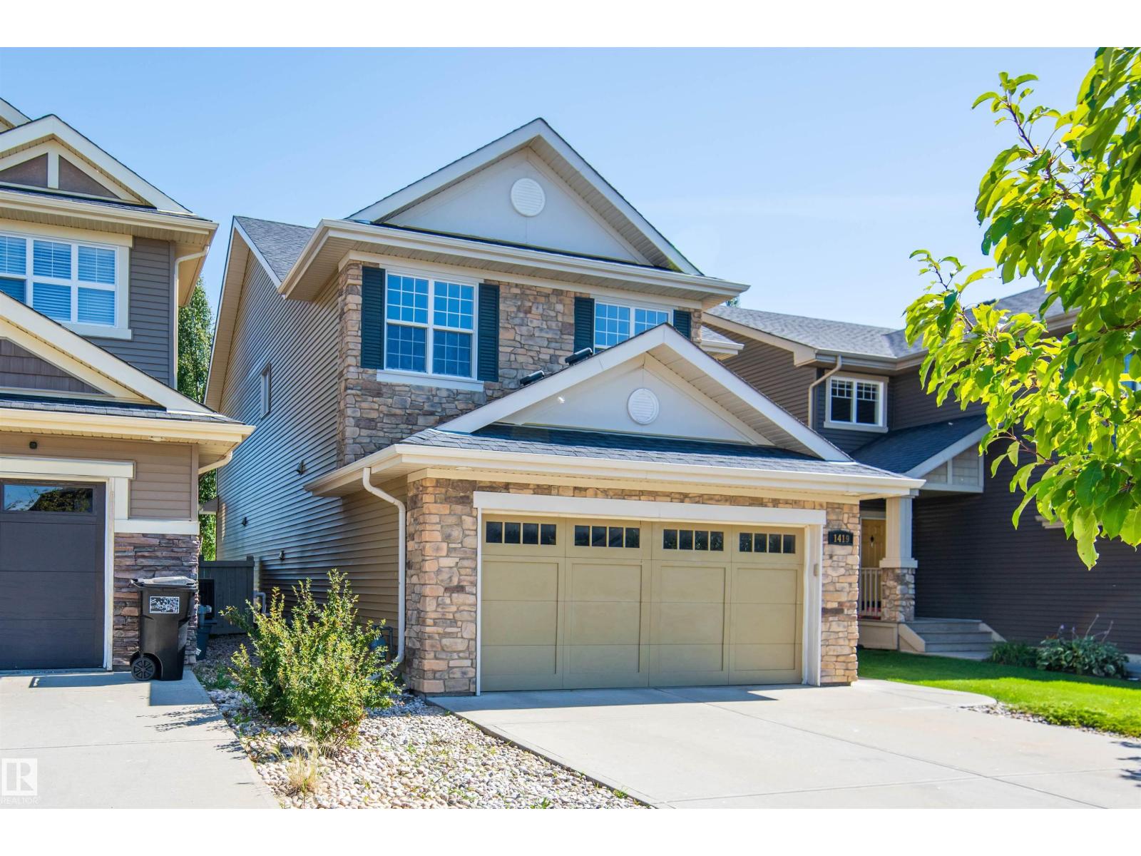 1419 CHAHLEY PL NW, Cameron Heights (Edmonton), Edmonton photo 3