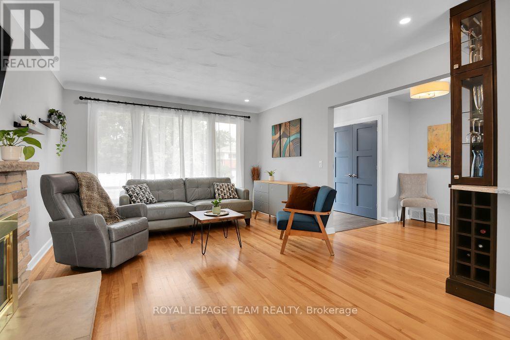 1948 NAVAHO DRIVE N - 8