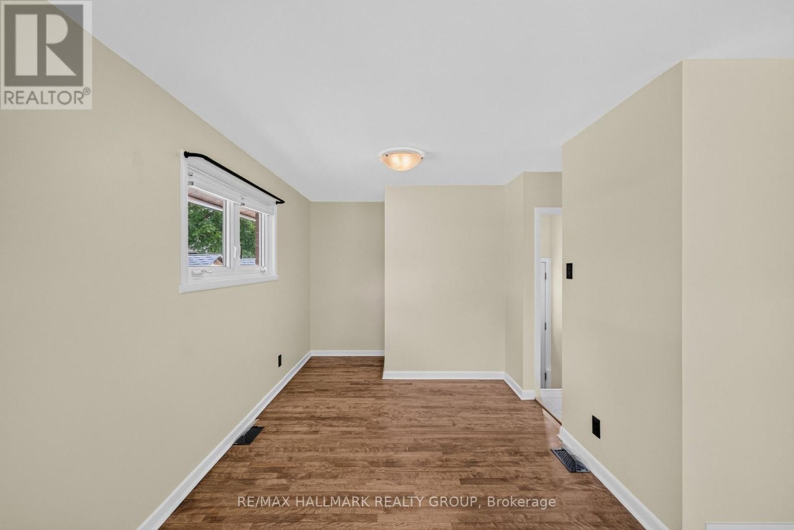 1143 GATEWAY ROAD - Image 10