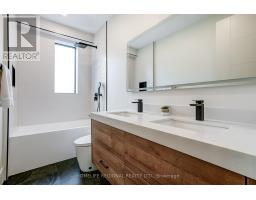 Kitchen - 12 Macdonell Avenue, Toronto, ON M6R2A2 Photo 18