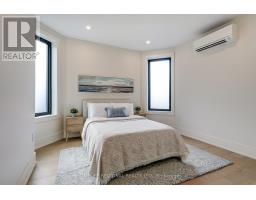 Family room - 12 Macdonell Avenue, Toronto, ON M6R2A2 Photo 19