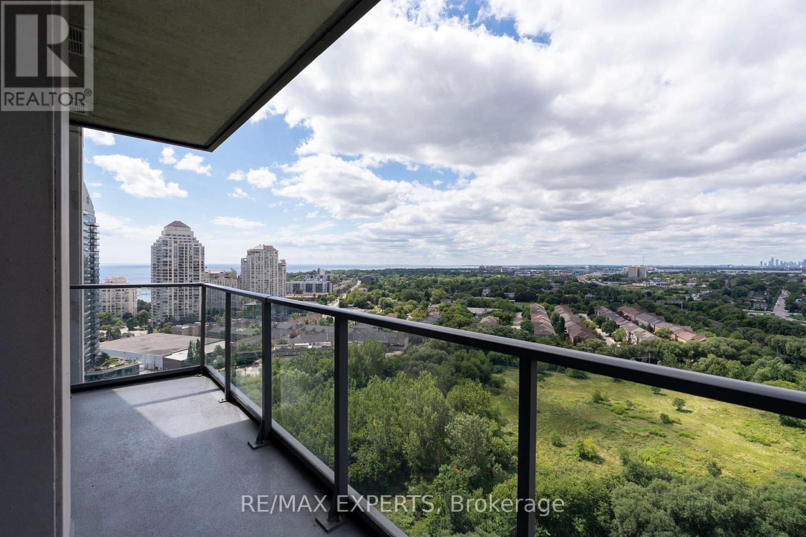 #1905 36 PARK LAWN ROAD - 25