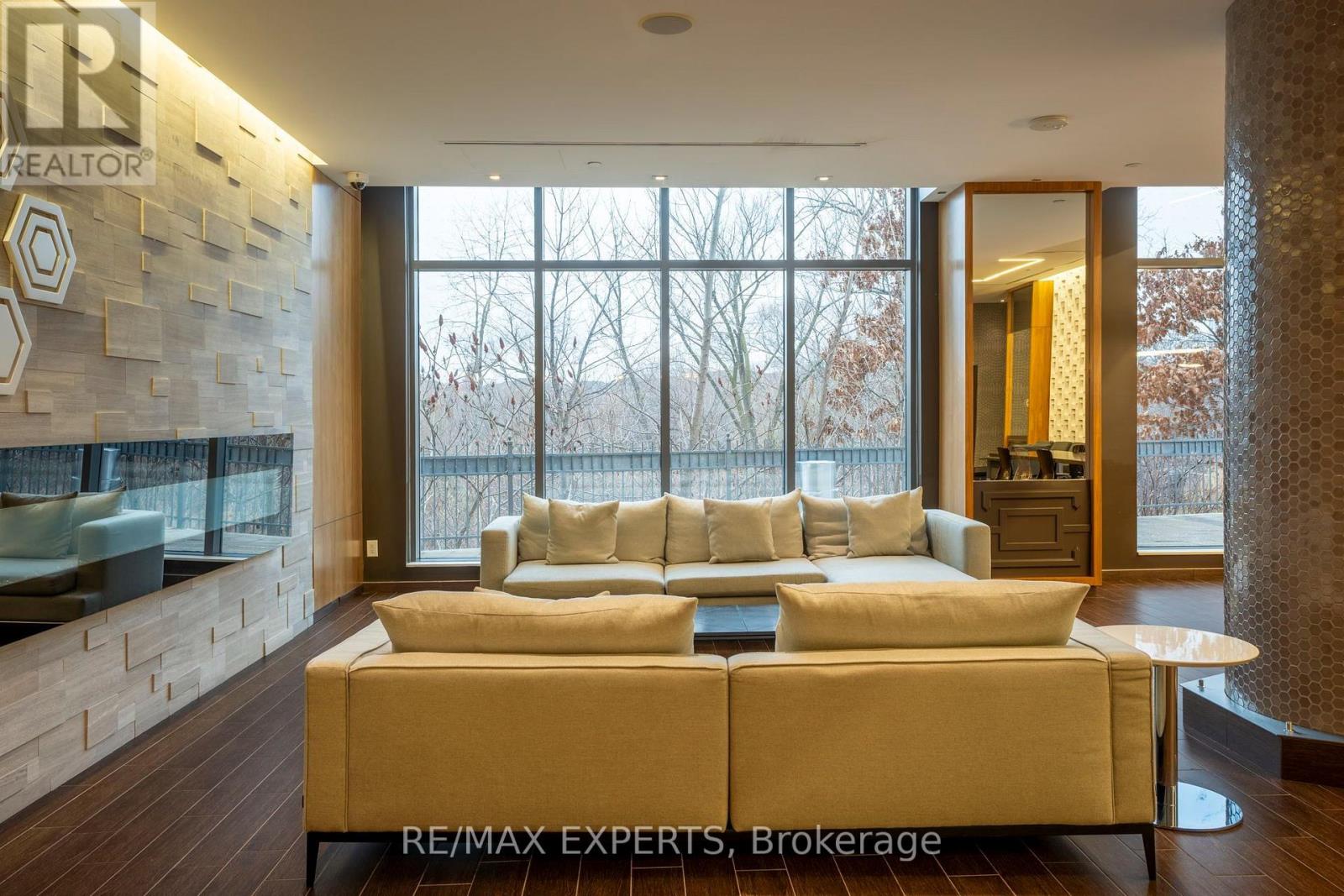 #1905 36 PARK LAWN ROAD - 28