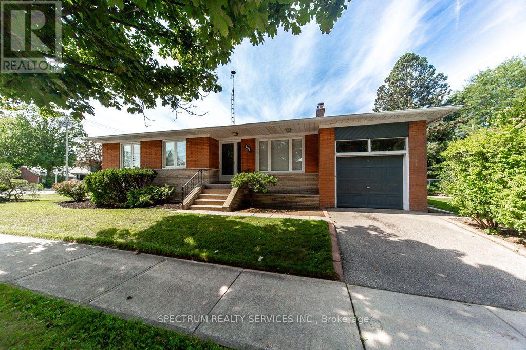 131 WEST DEANE PARK DRIVE - 4