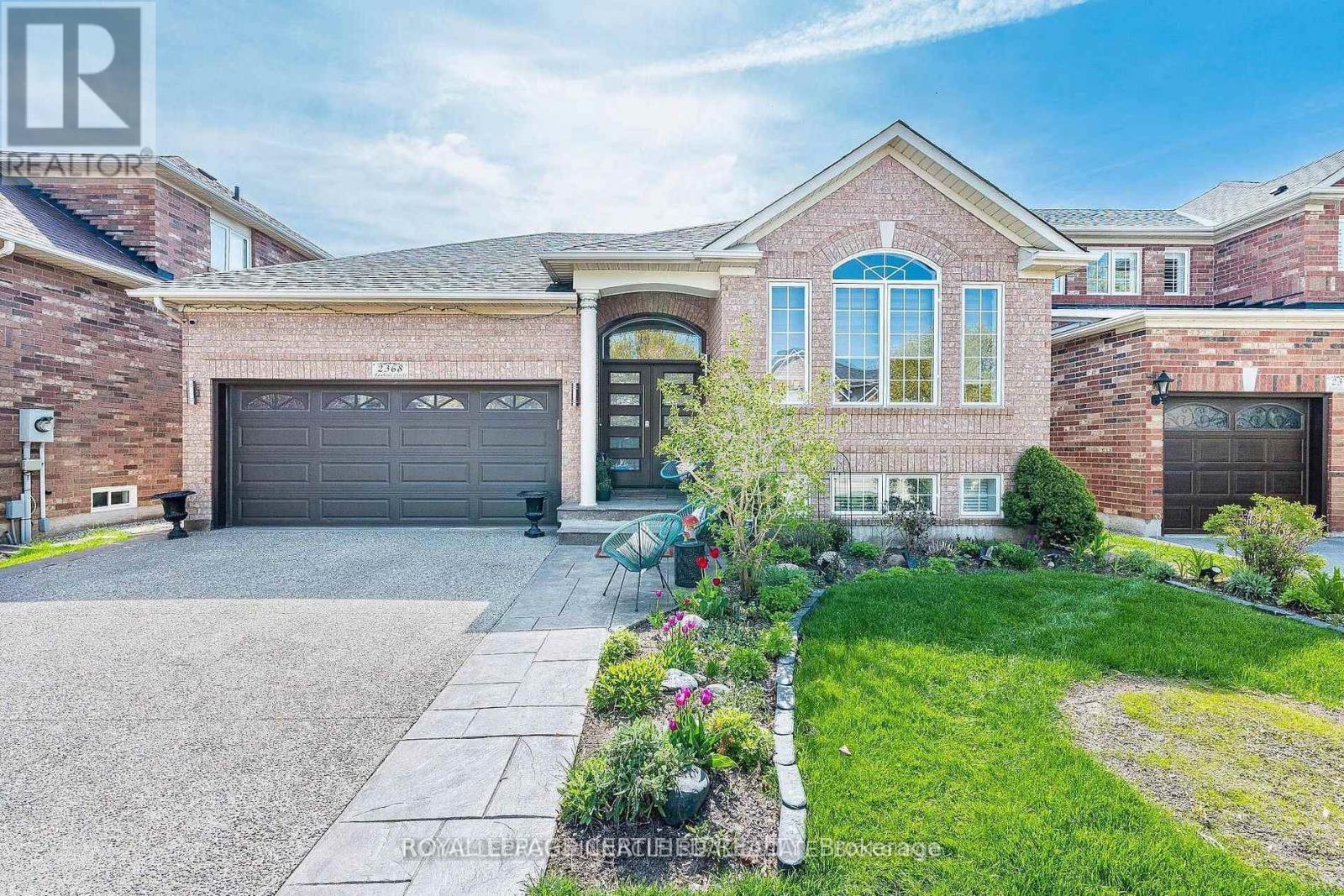 2368 FOXHOLE CIRCLE - 1