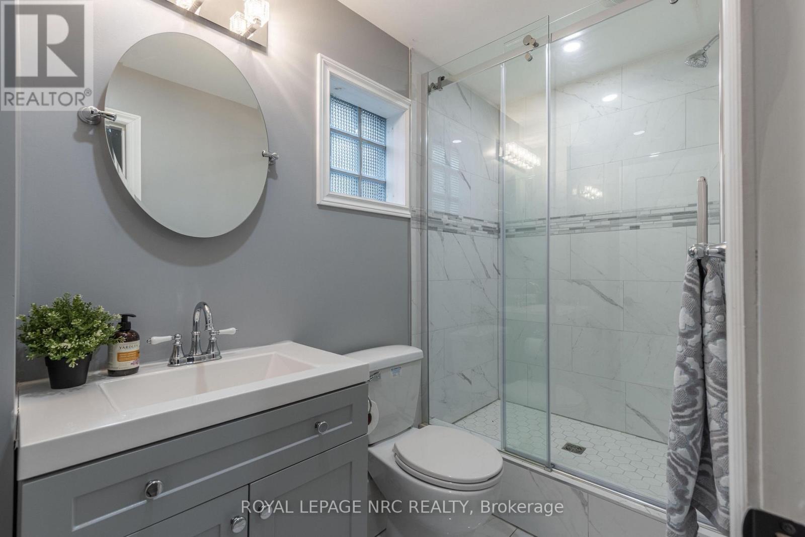 2432 PORT ROBINSON ROAD - Image 24