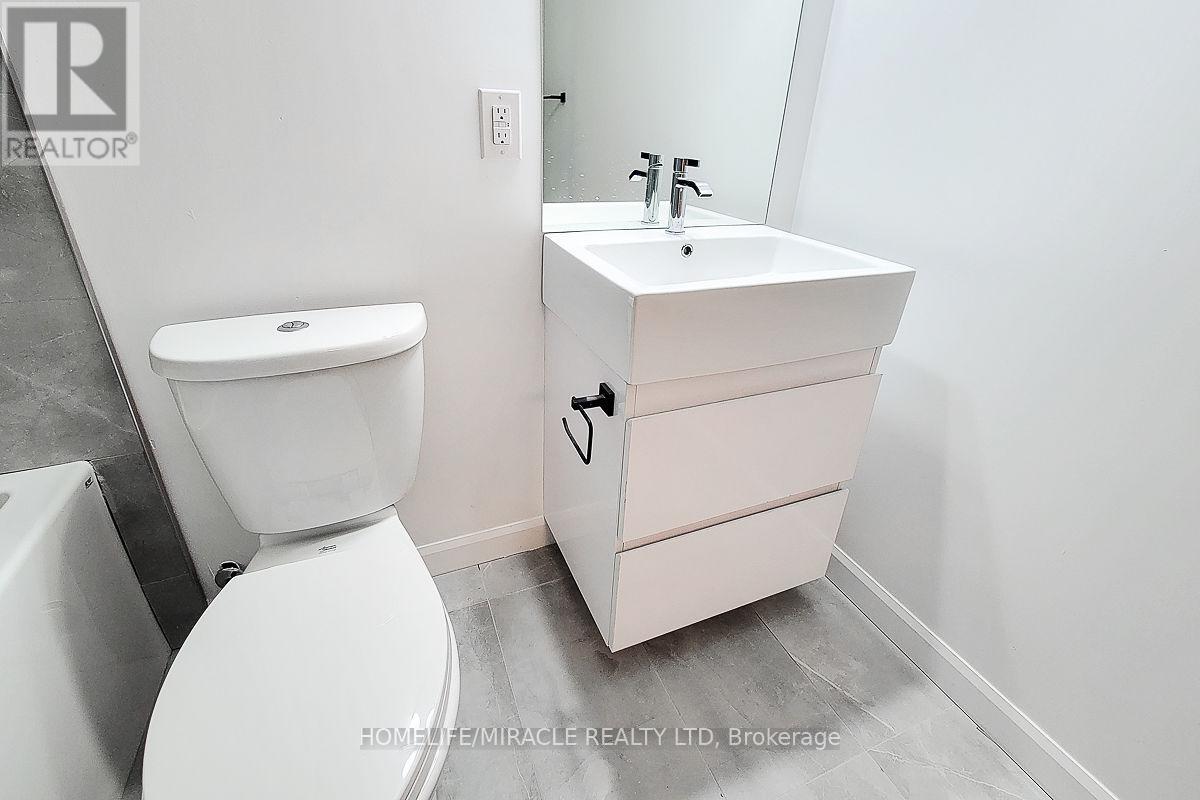 #609 7 ERIE AVENUE - Image 25