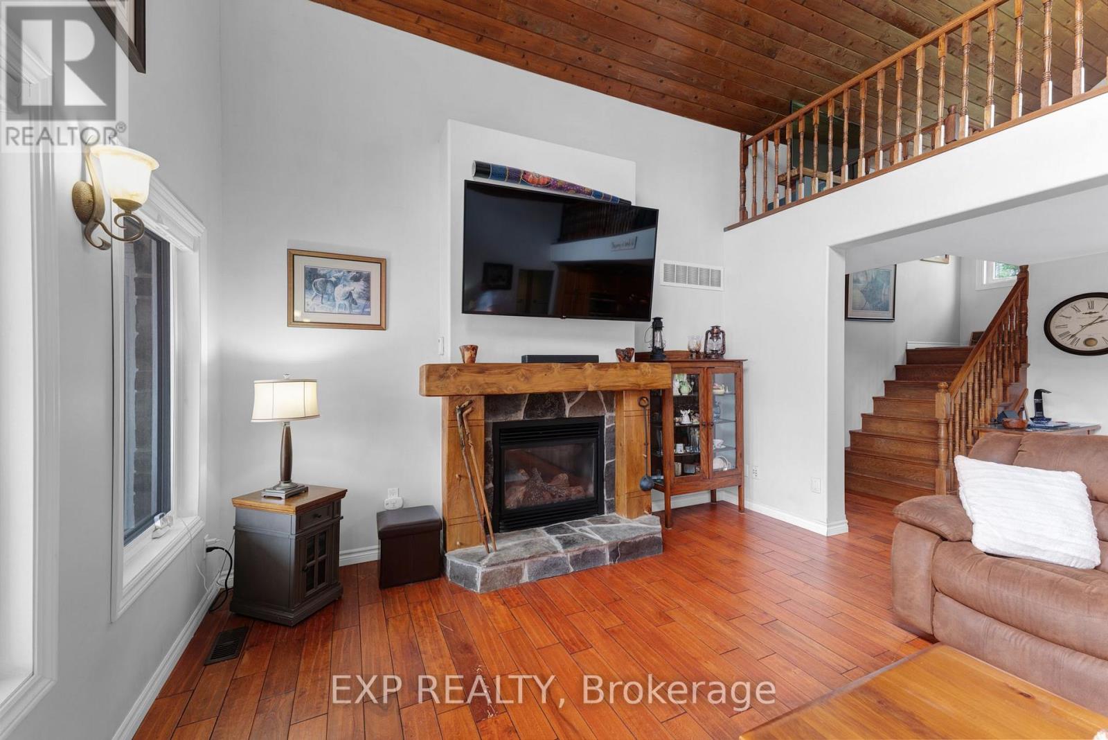 6608 HIGHWAY 28 - 8