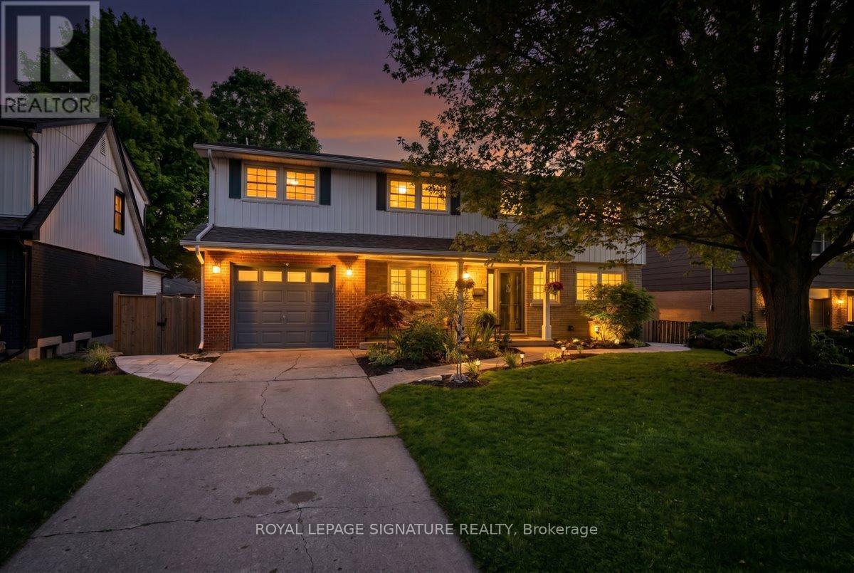 17 HIGHLAND CRESCENT — photo 2