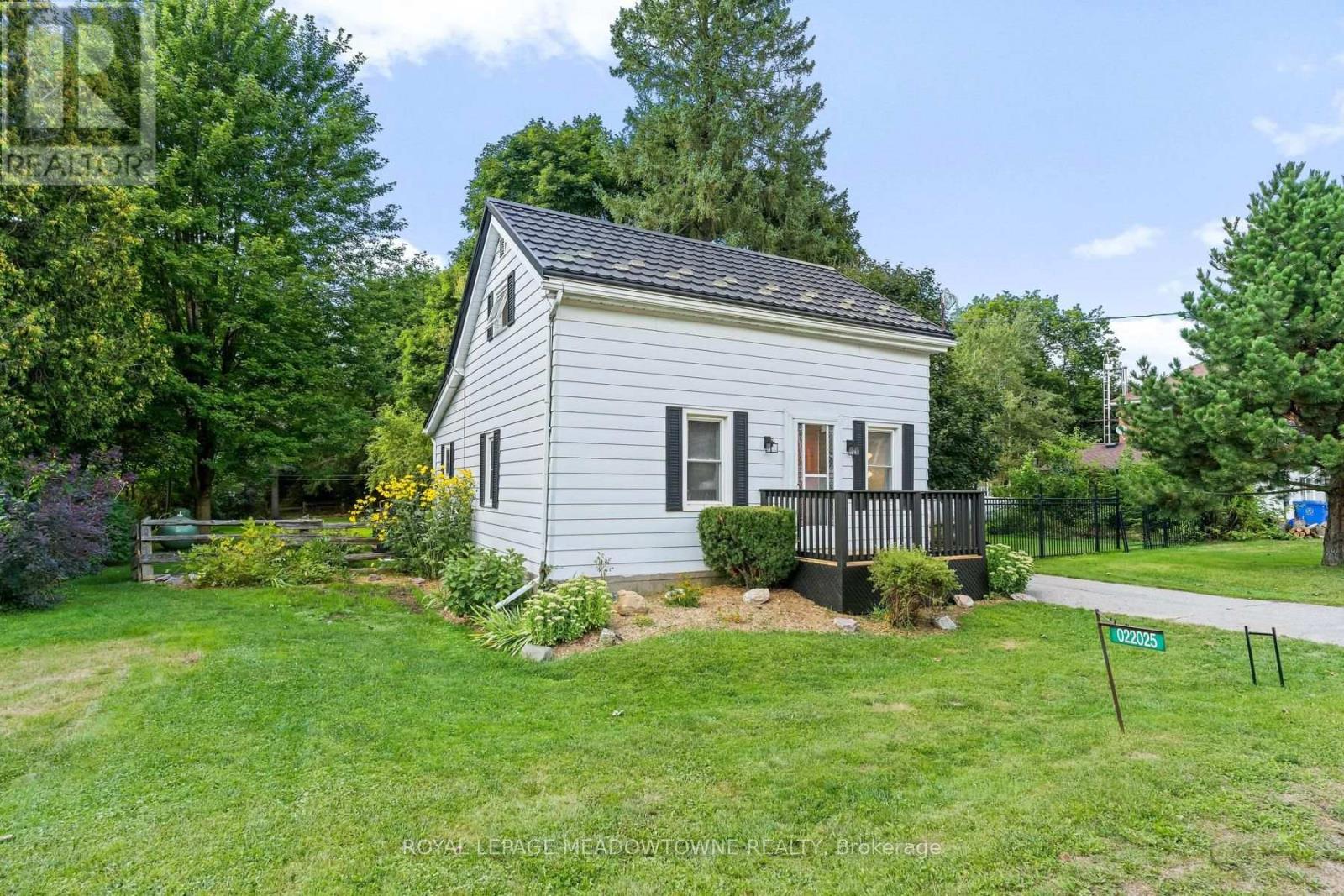 22025 ERIN EAST GARAFRAX TOWNLINE - 2