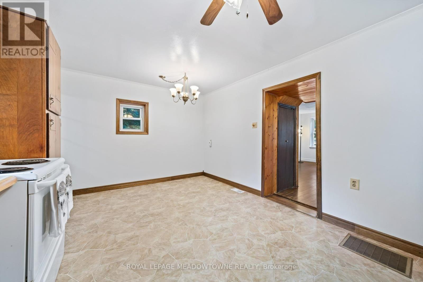 22025 ERIN EAST GARAFRAX TOWNLINE - 7