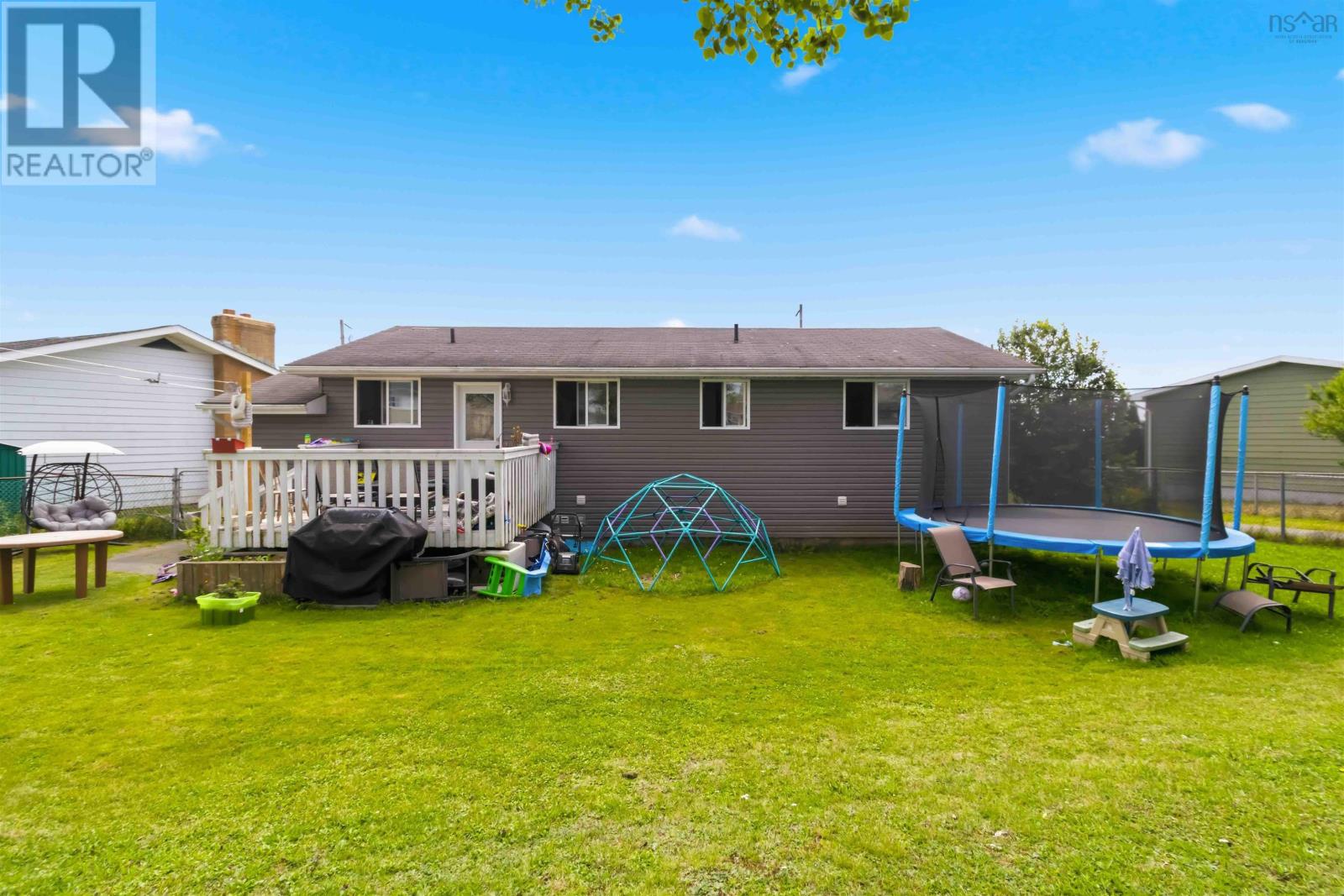 Property 48 of 49 of 62 Shalimar Crescent