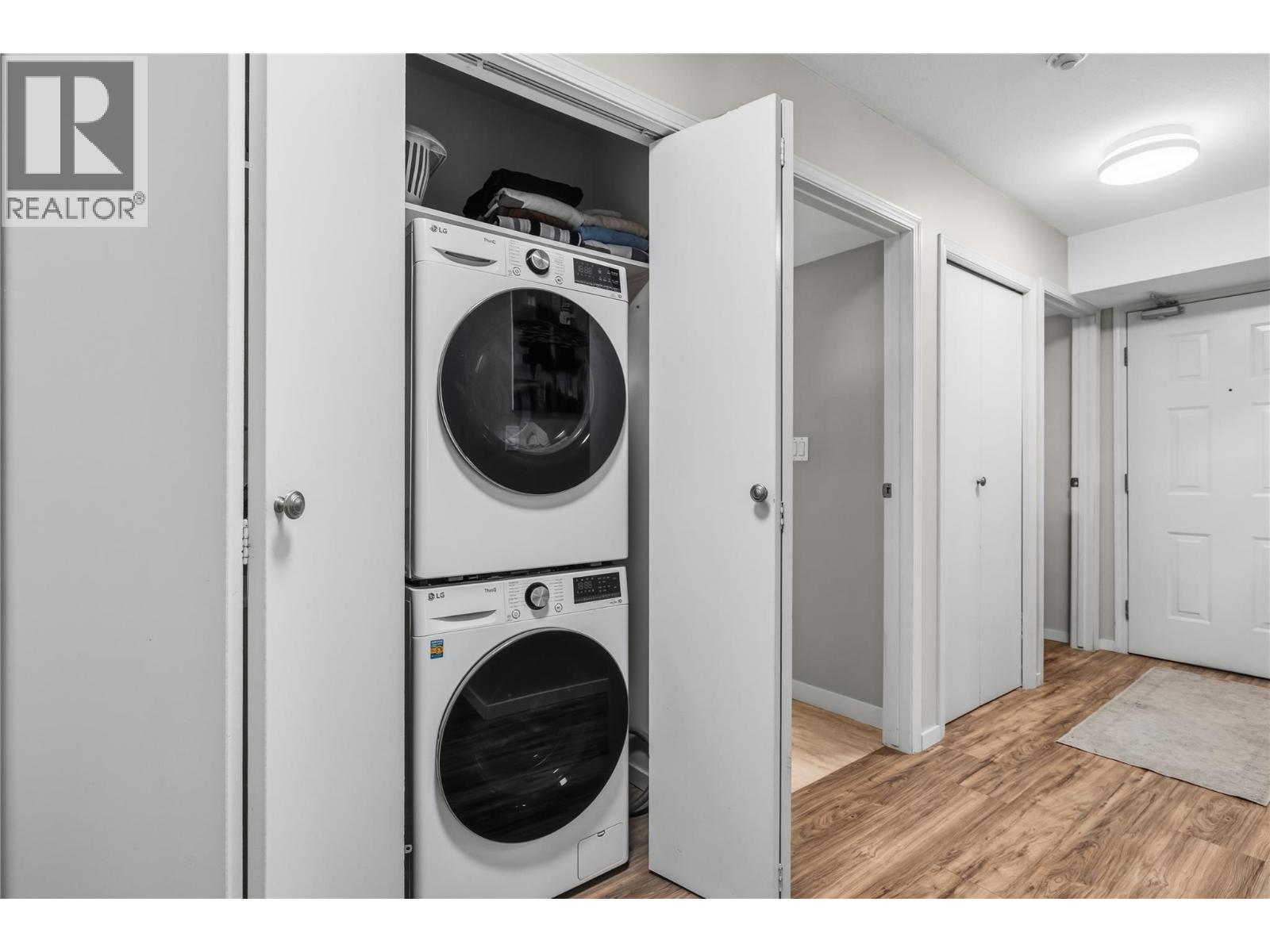3842 Gordon Drive Unit# 234, Kelowna