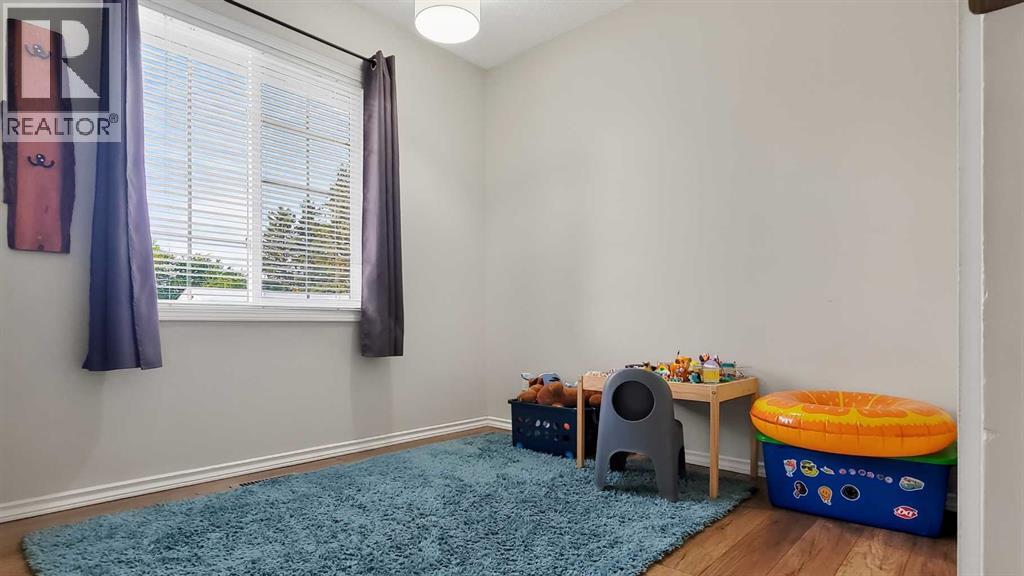 9653 86 Avenue - 14
