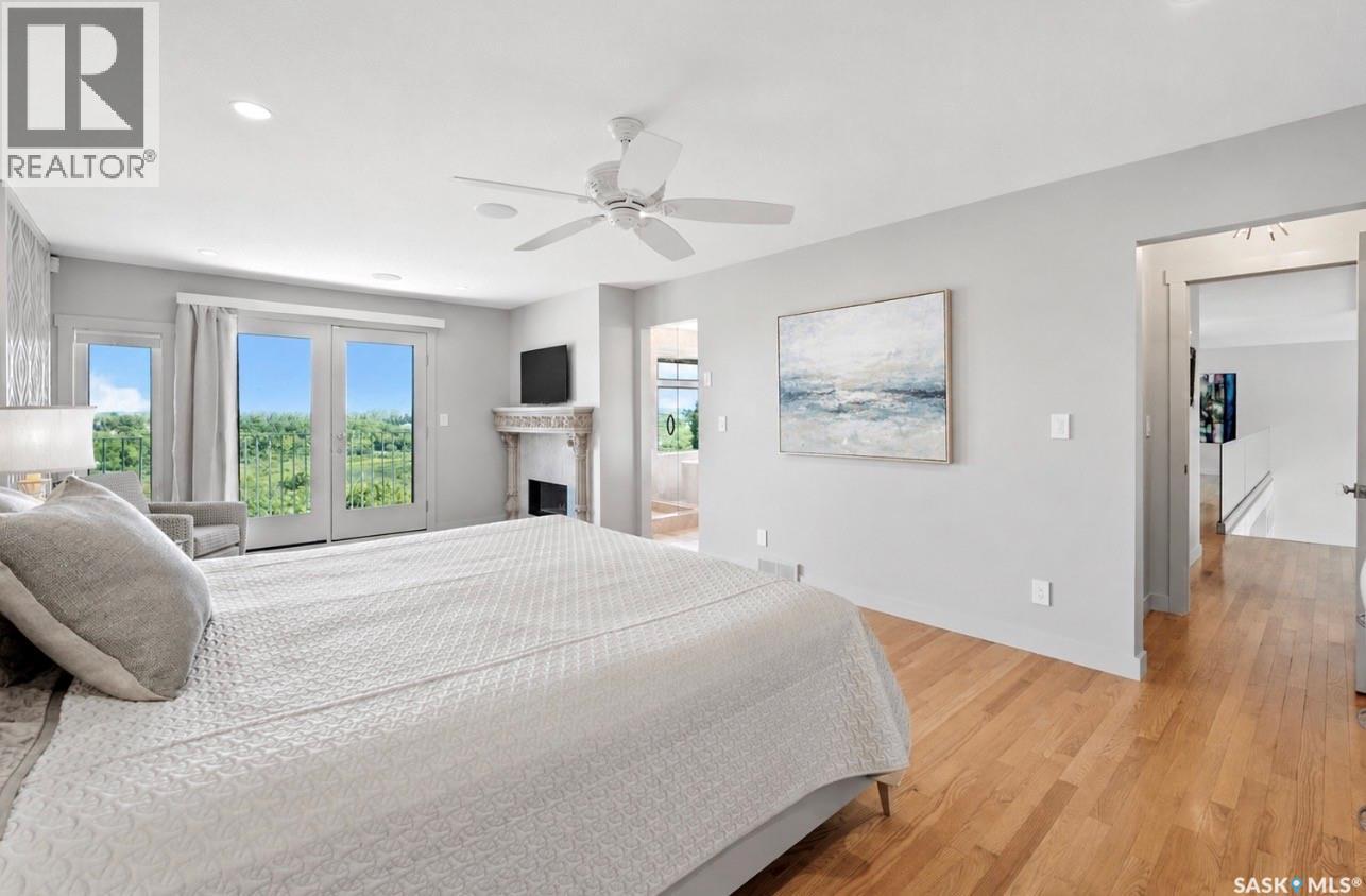 323 Mallin CRESCENT - Image 32