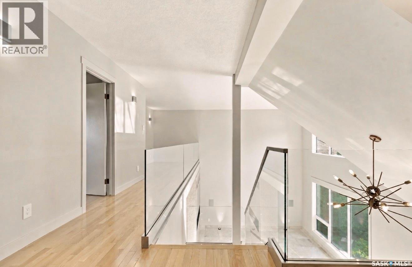 323 Mallin CRESCENT - Image 30