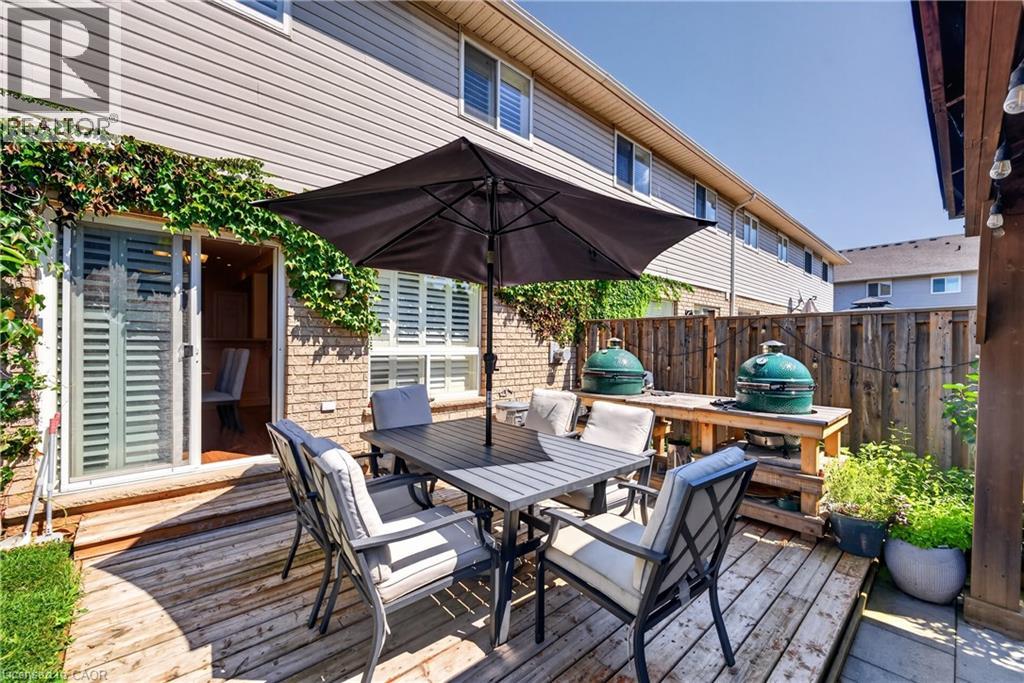 11 ELDERBERRY Avenue - 37