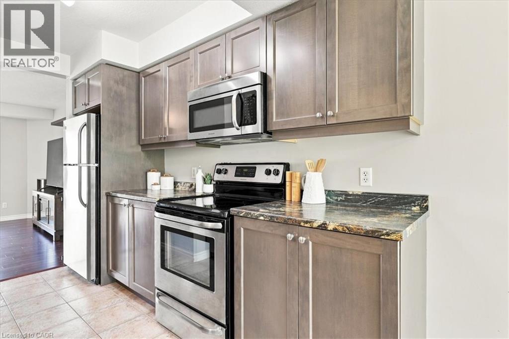 #21B 975 STRASBURG Road - 10