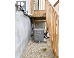 121a & 121b, 71322 Range Road 262, Ridgevalley, AB T0H0Y0 Photo 17