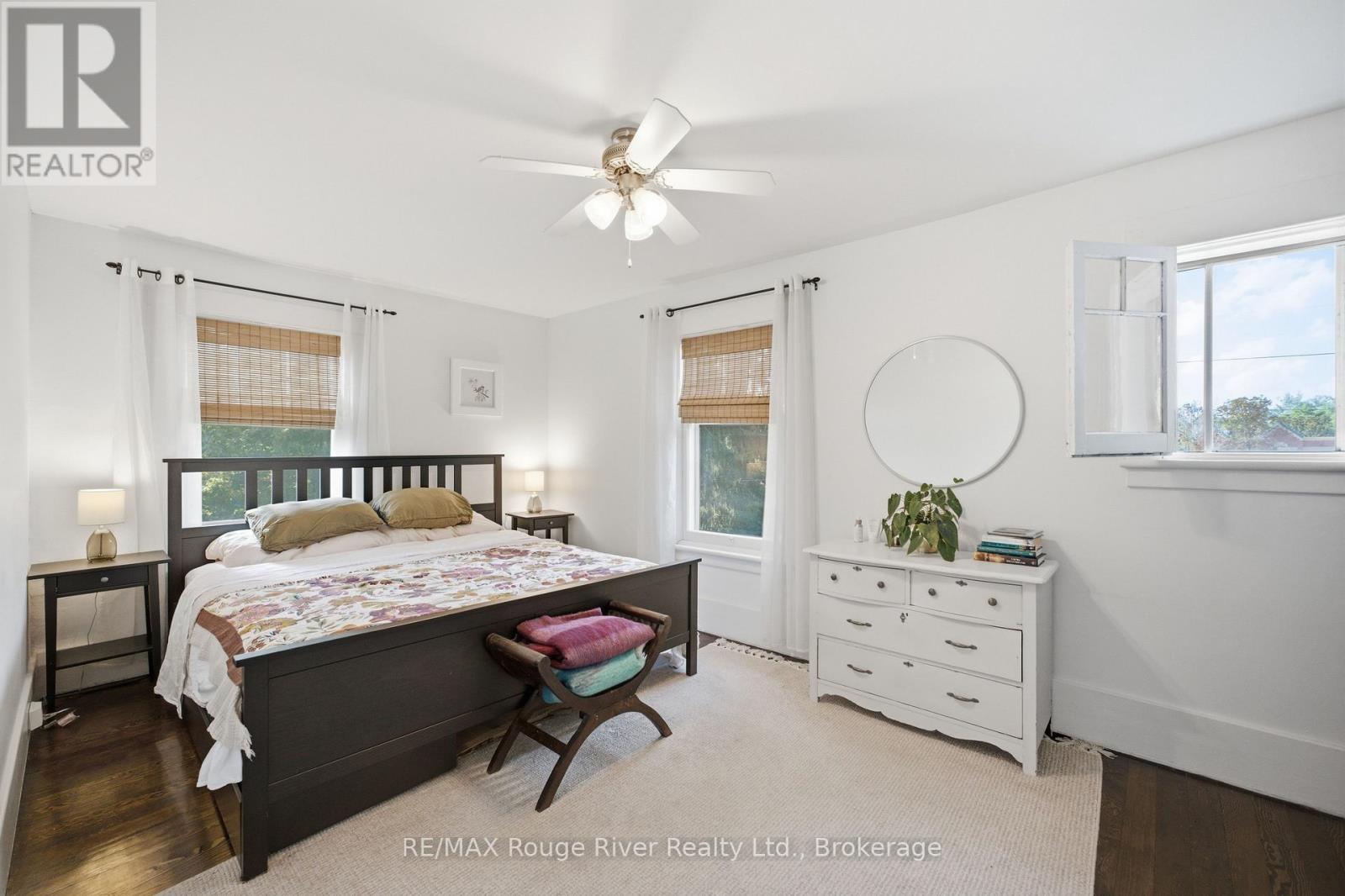 9313 BURWASH ROAD W - 23