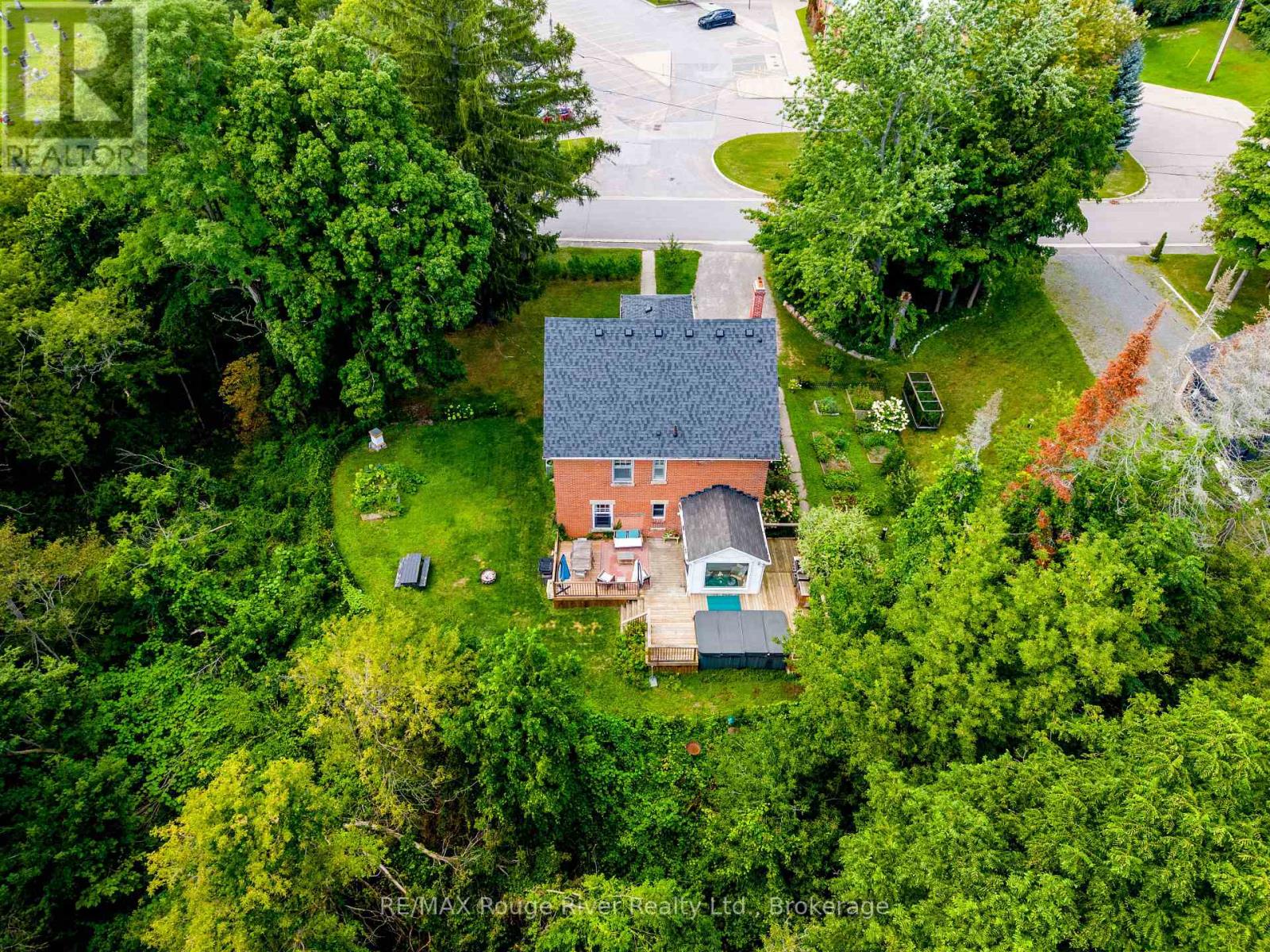 9313 BURWASH ROAD W - 37