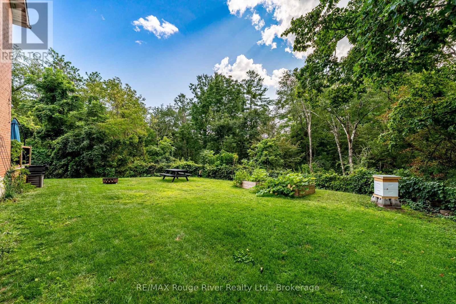 9313 BURWASH ROAD W - Image 40