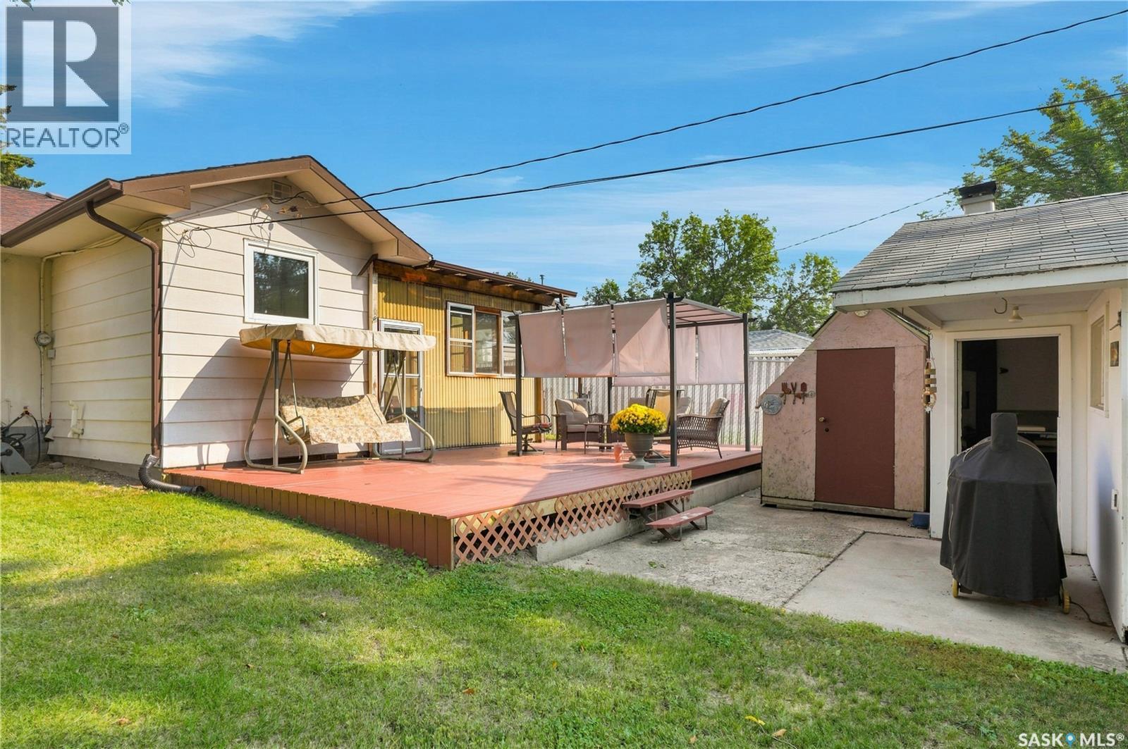 1810 Cairns AVENUE - 47