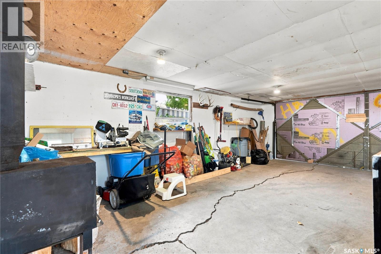 1810 Cairns AVENUE - 51