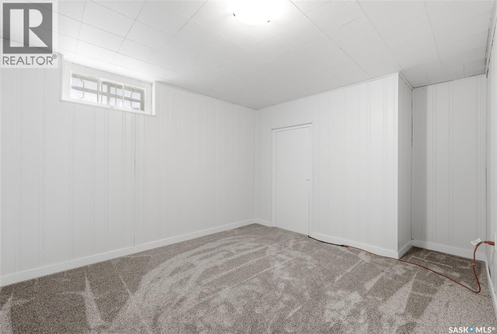 4008 Regina AVENUE - Image 29