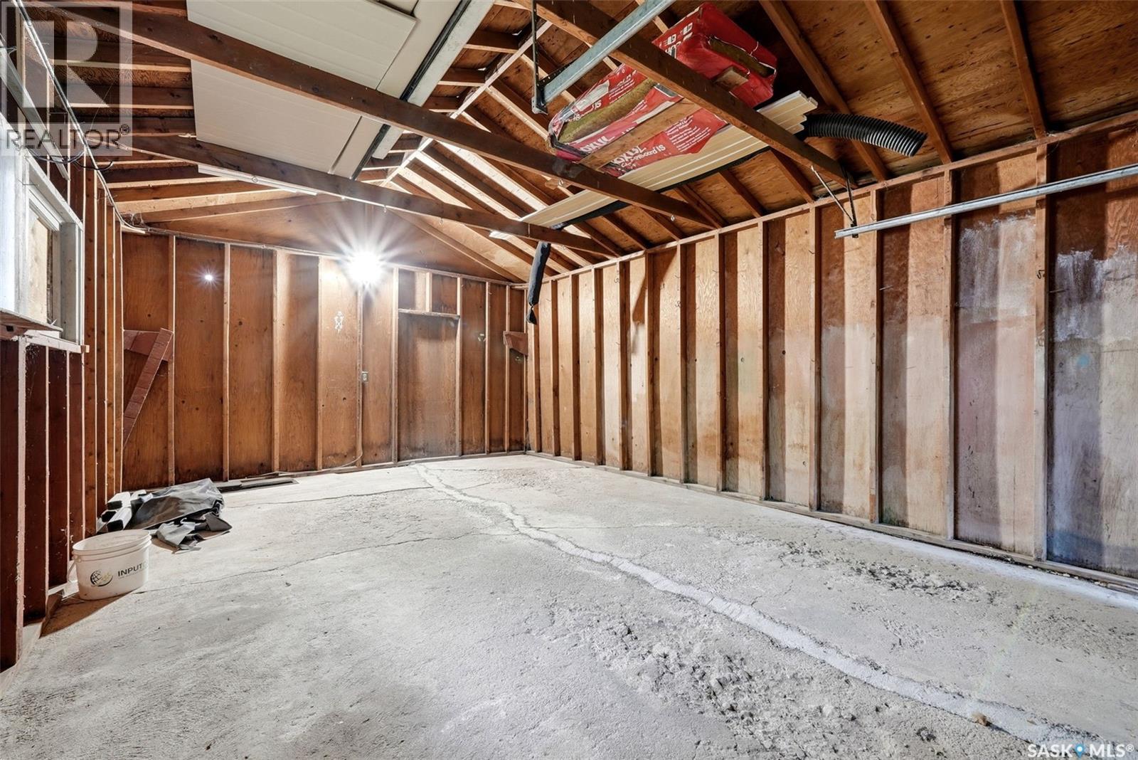 4008 Regina AVENUE - Image 37