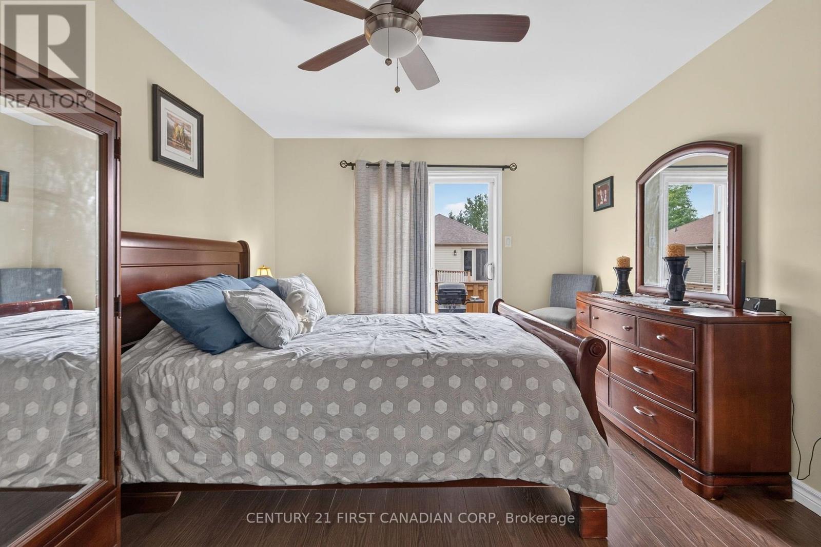 1354 ASPENRIDGE CRESCENT - 17