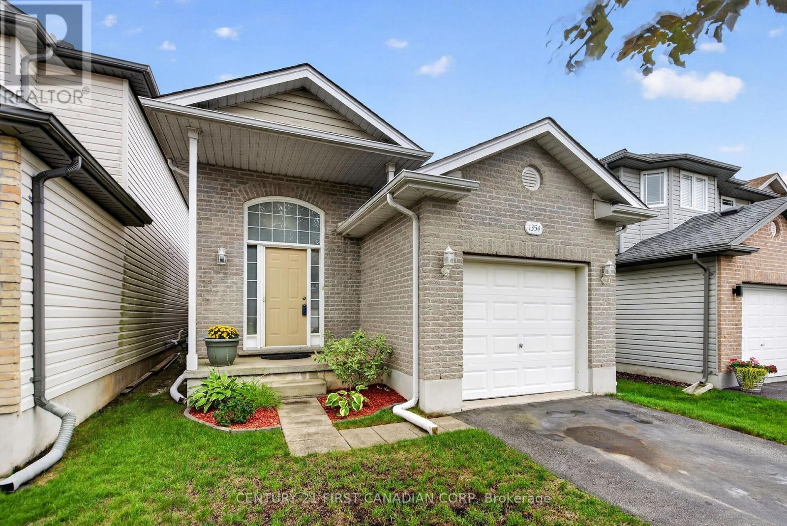 1354 ASPENRIDGE CRESCENT - 2