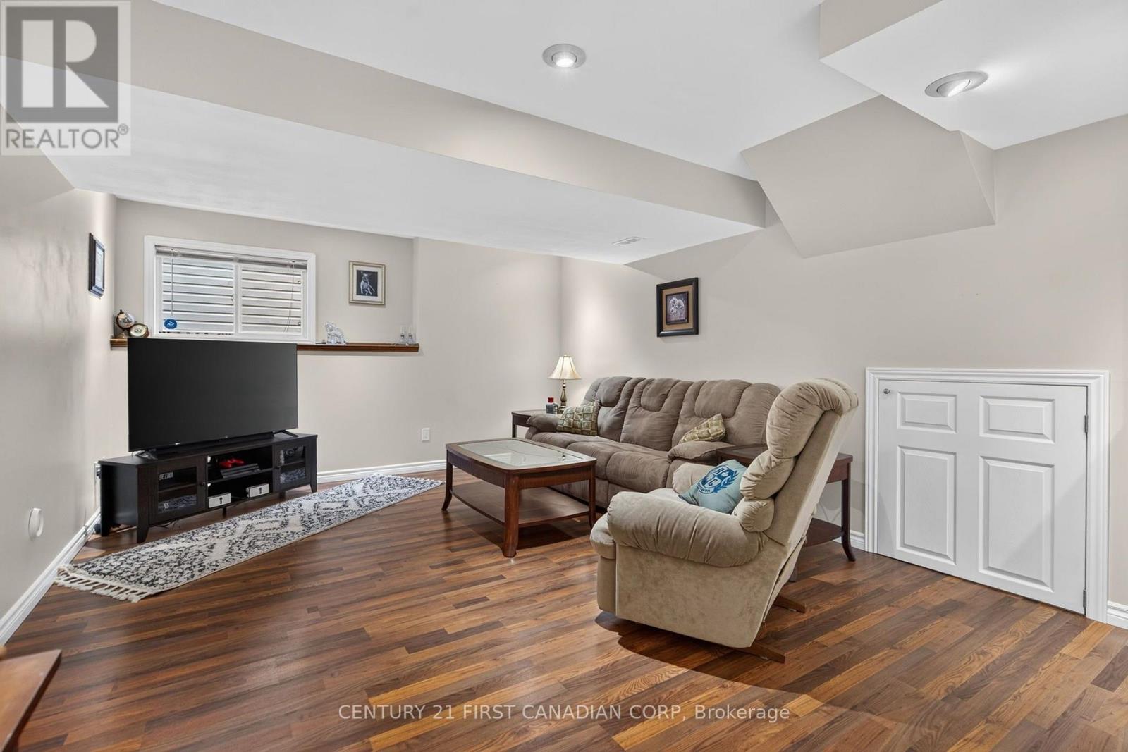 1354 ASPENRIDGE CRESCENT - 23