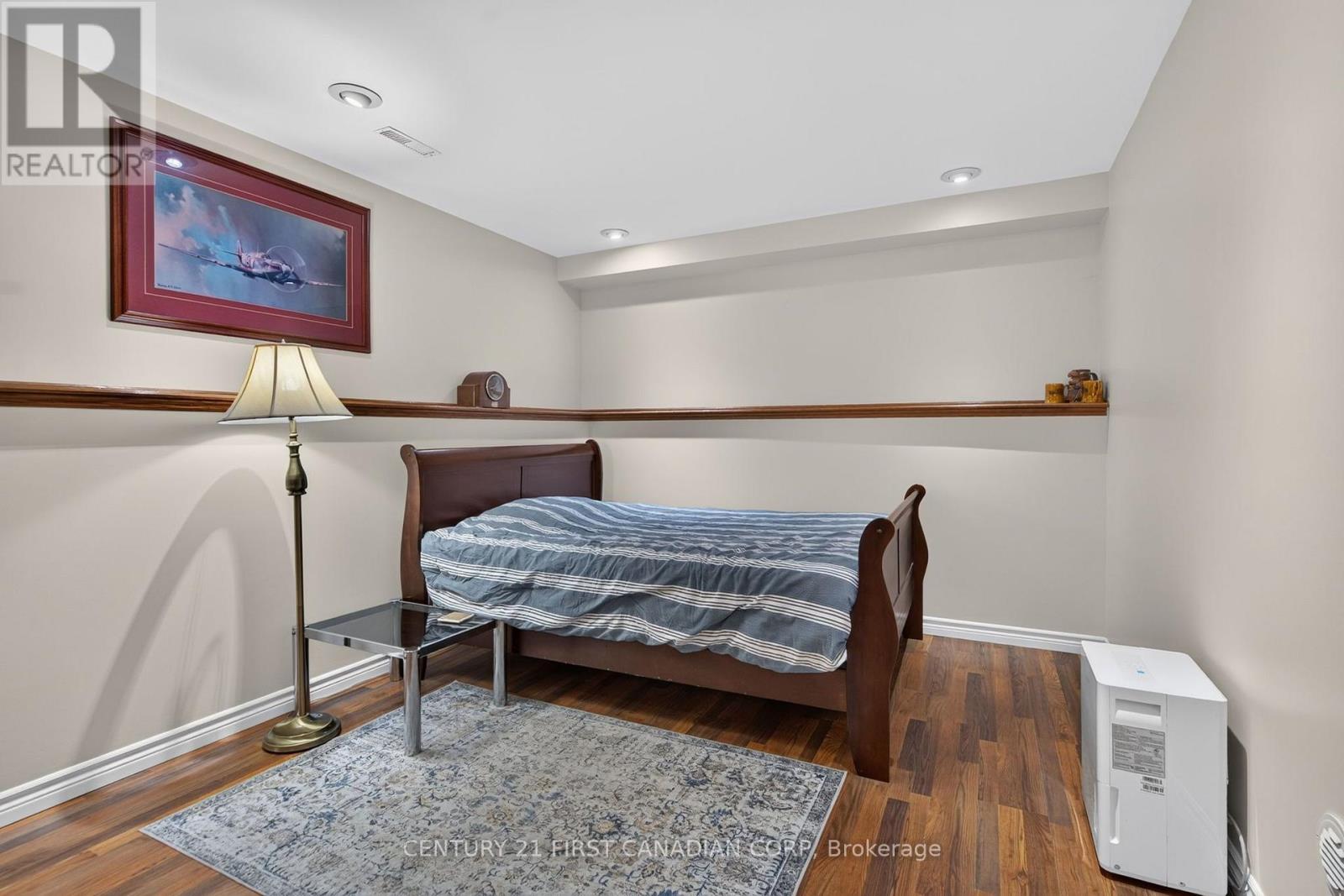 1354 ASPENRIDGE CRESCENT - 29