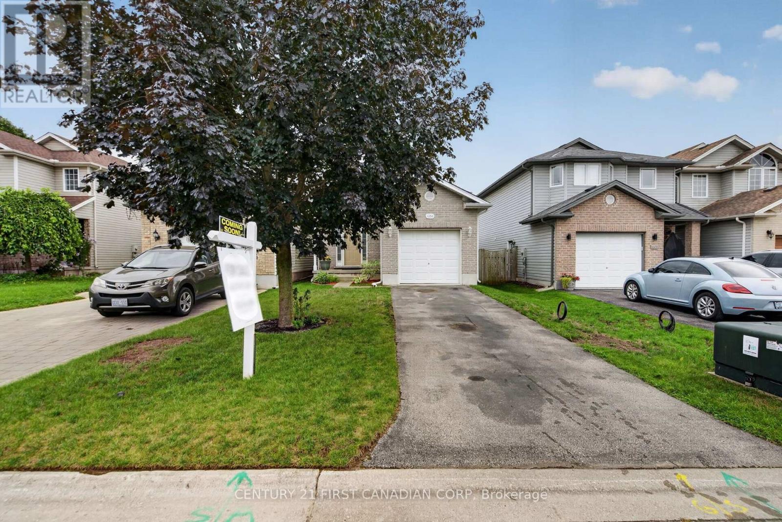 1354 ASPENRIDGE CRESCENT - 3
