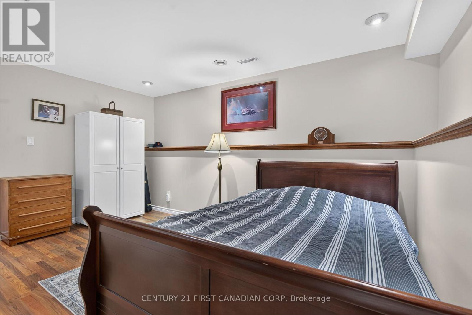 1354 ASPENRIDGE CRESCENT - Image 30