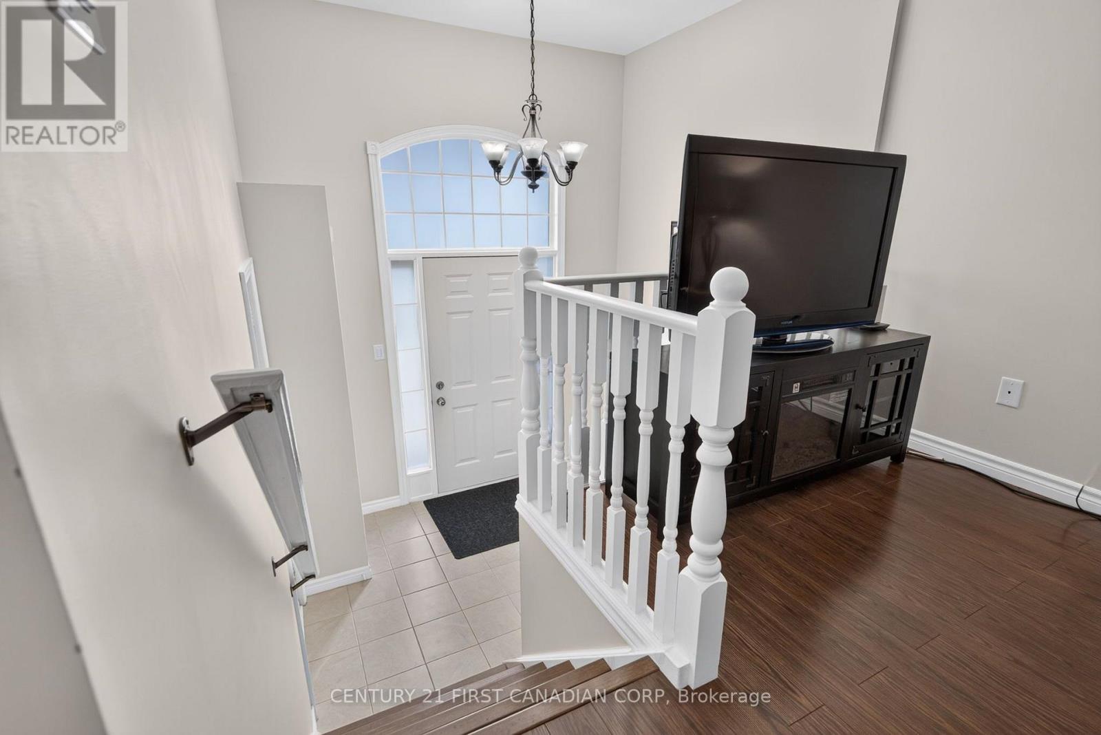 1354 ASPENRIDGE CRESCENT - Image 5
